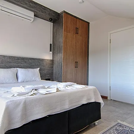 Vila Karagedik Private With Pool