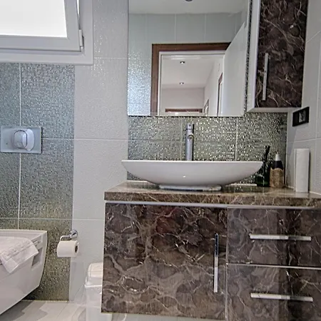 Karagedik Private With Pool *
