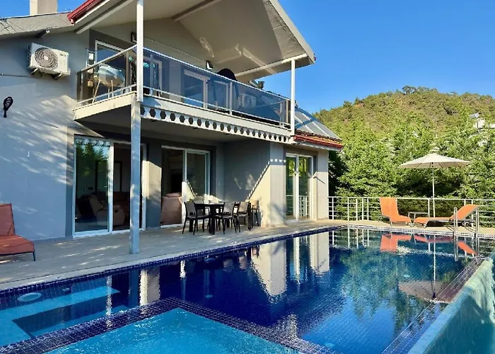 Karagedik Private With Pool Вилла