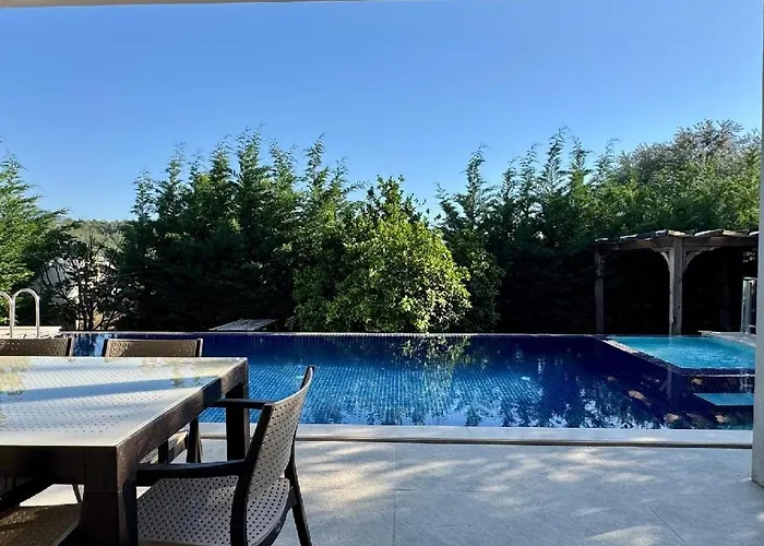 Karagedik Private With Pool Вилла *