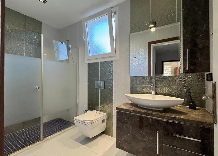 Karagedik Private With Pool Вилла *